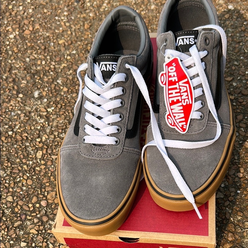 Vans Gray and Black Sneakers Classic Skate Design